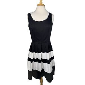 WHITE HOUSE BLACK MARKET Broad Stripe Cotton Blend Dress Size 12 Pocket Belt Zip